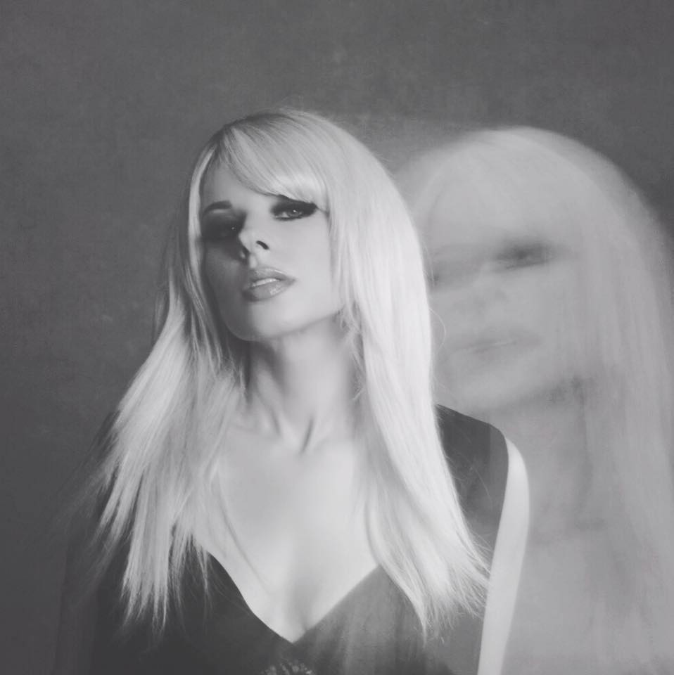 Orianthi Panagaris photo.jpg
